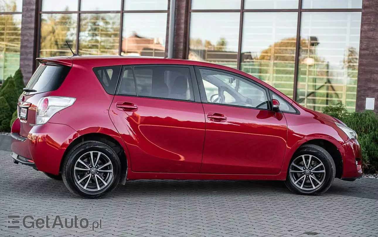 TOYOTA Verso 1.6 D-4D Active