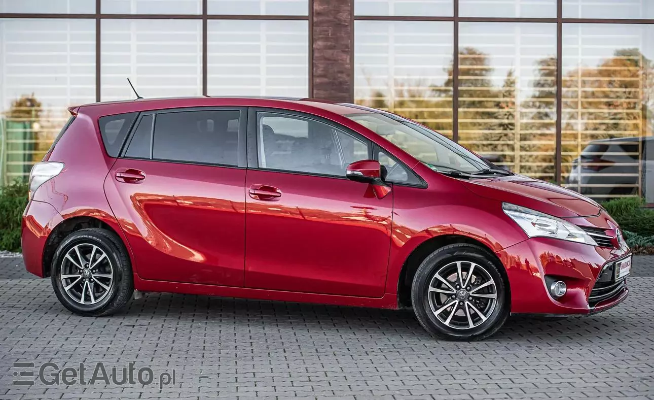 TOYOTA Verso 1.6 D-4D Active