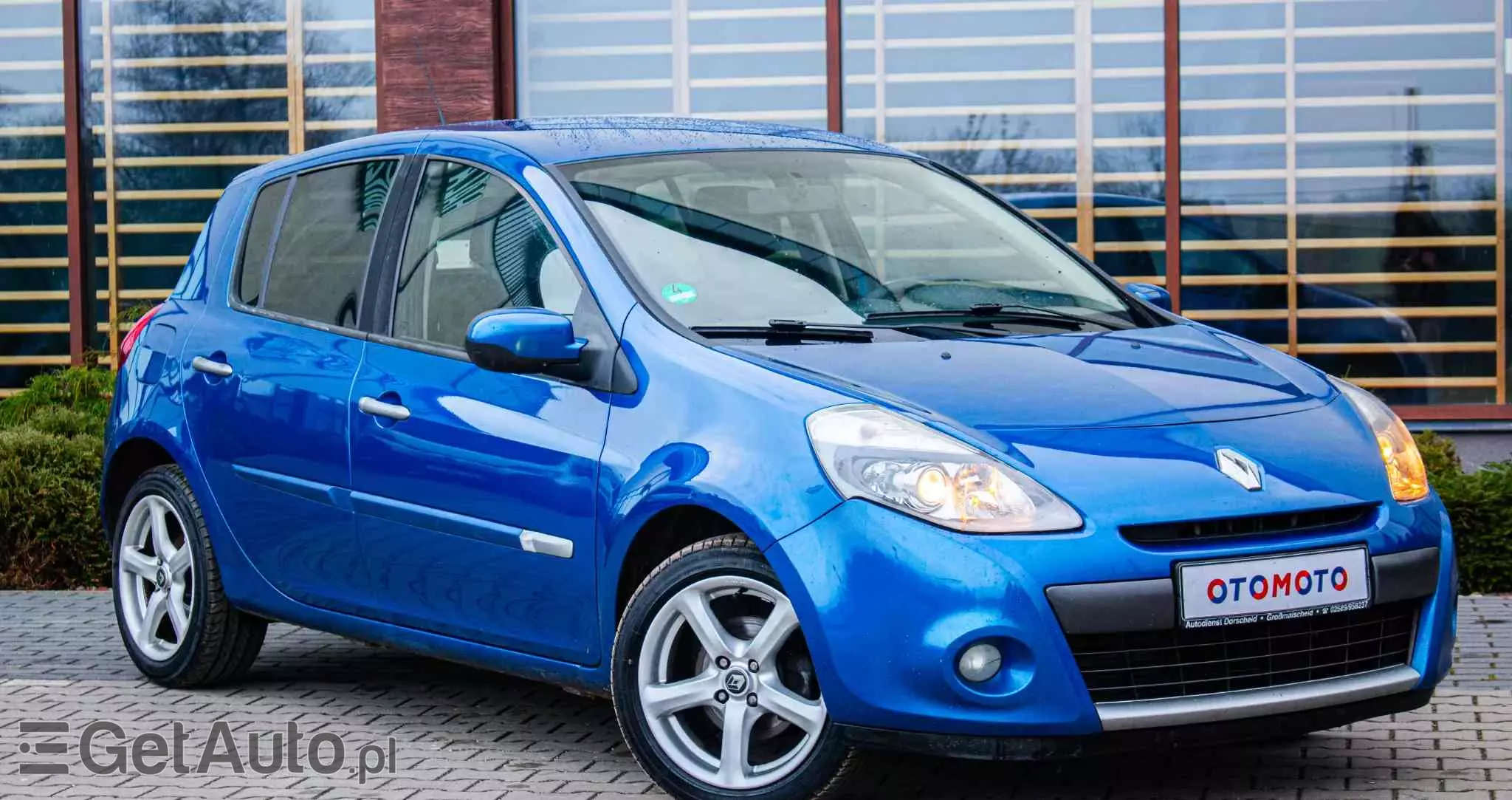 RENAULT Clio 1.2 16V TCE Alize