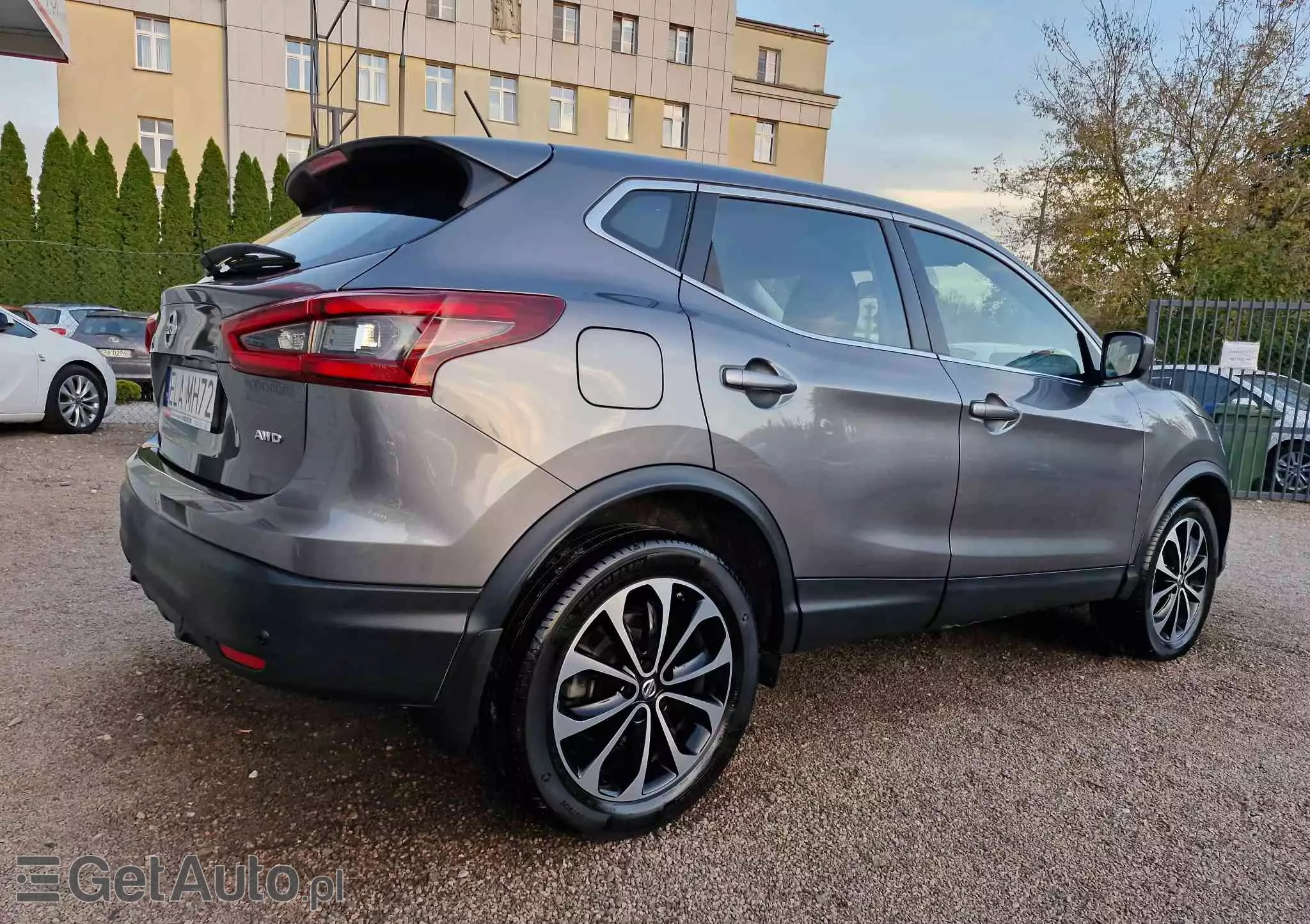 NISSAN Qashqai 