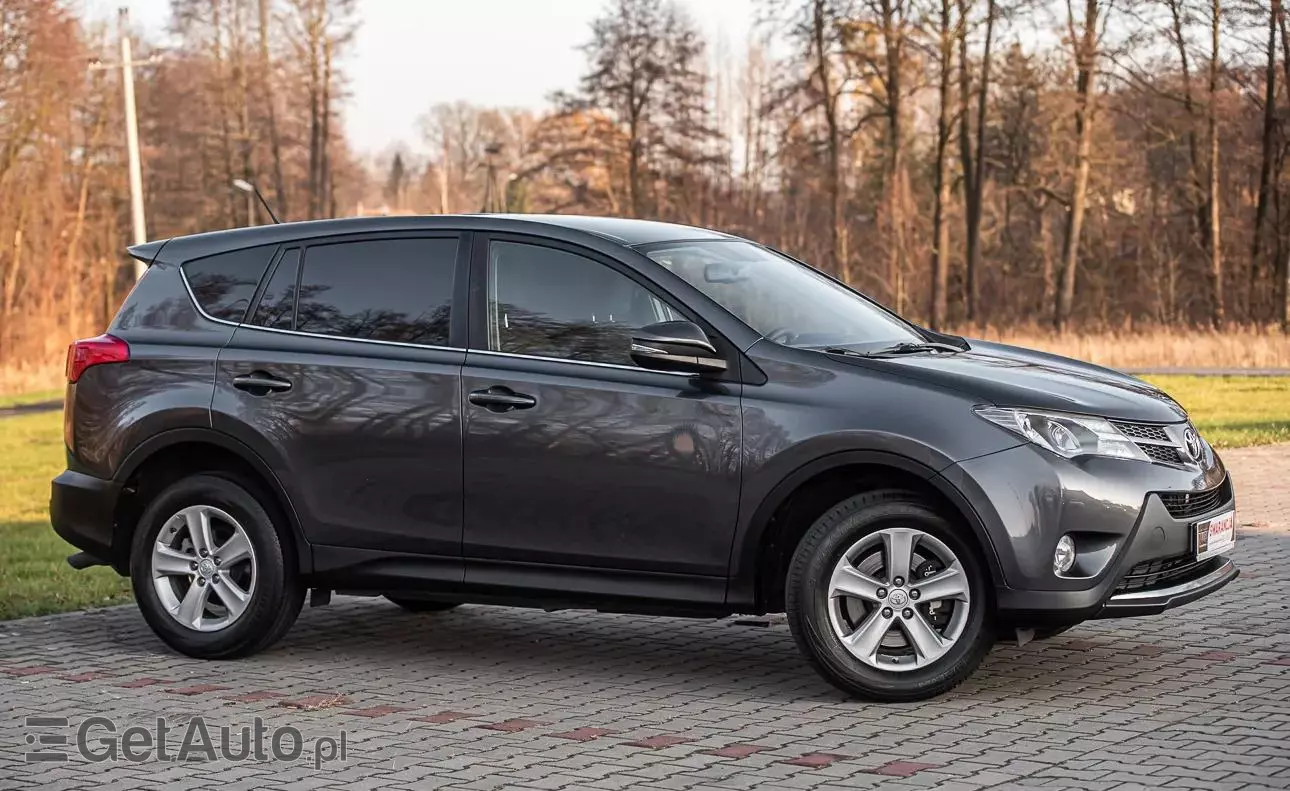 TOYOTA RAV4 2.0 D-4D Prestige