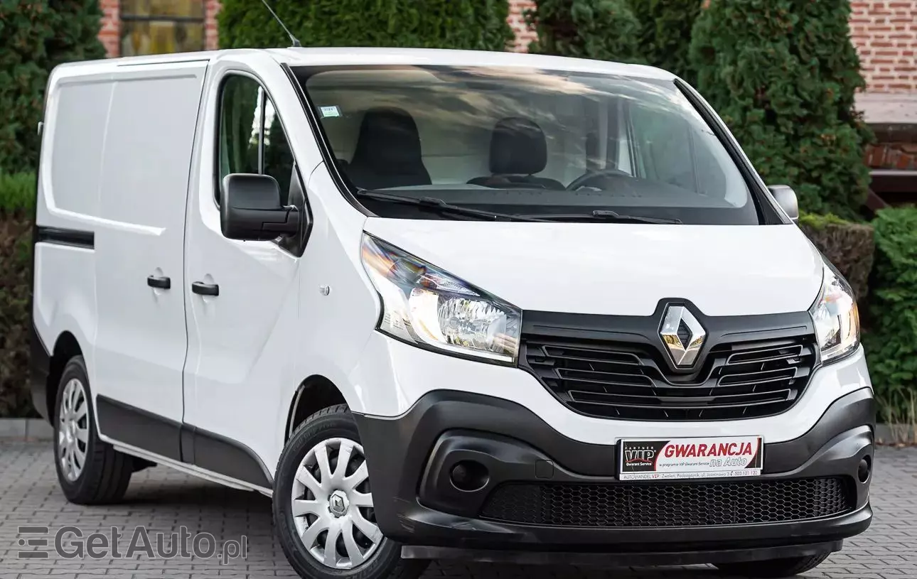 RENAULT Trafic 