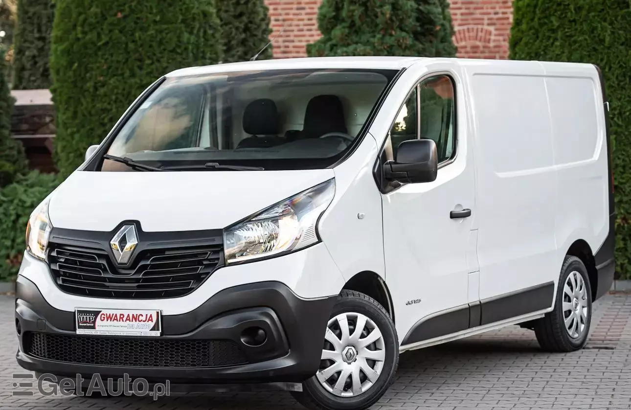 RENAULT Trafic 