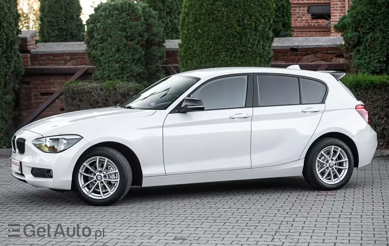 BMW Seria 1 116i Sport Line