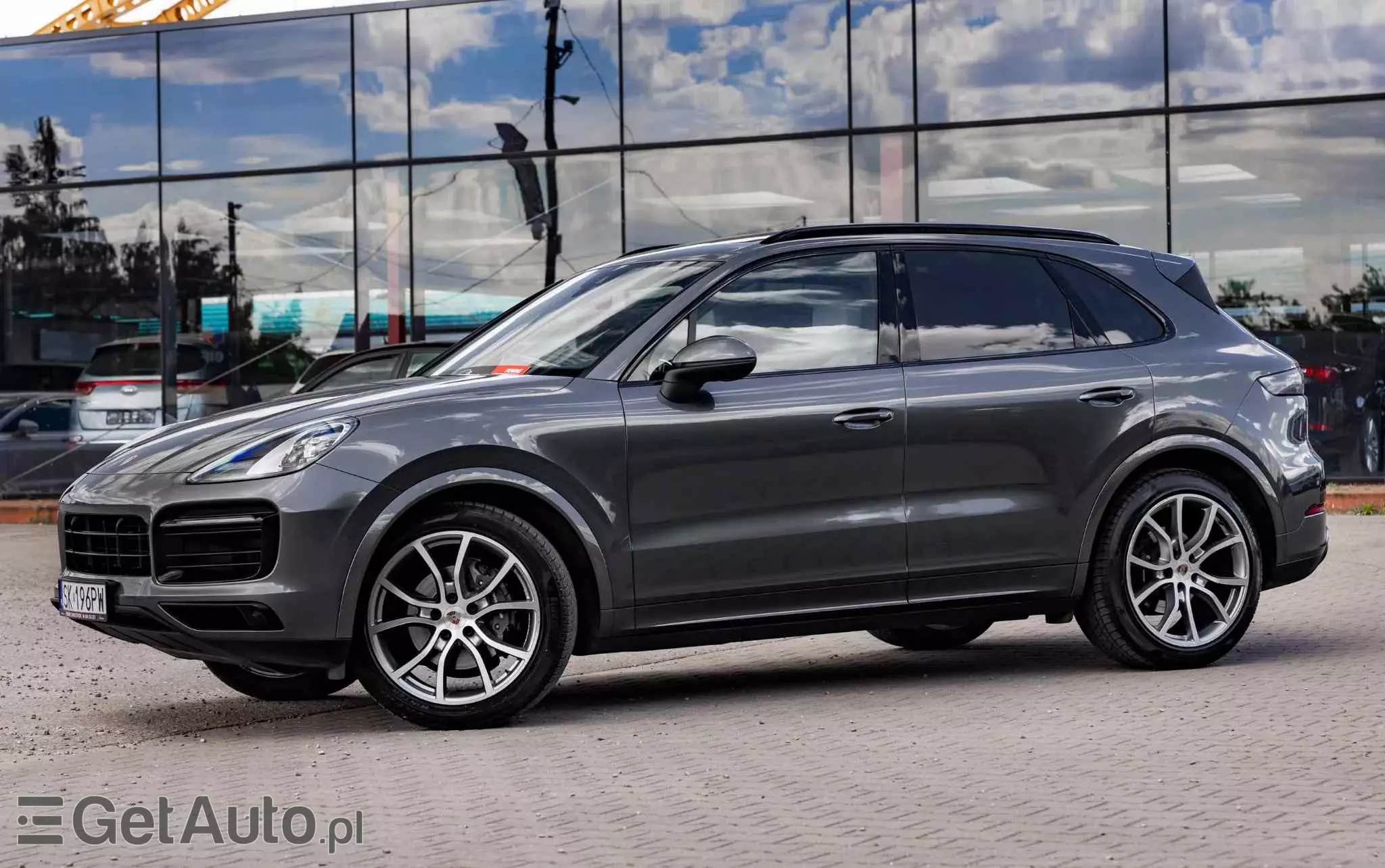 PORSCHE Cayenne Platinum Edition