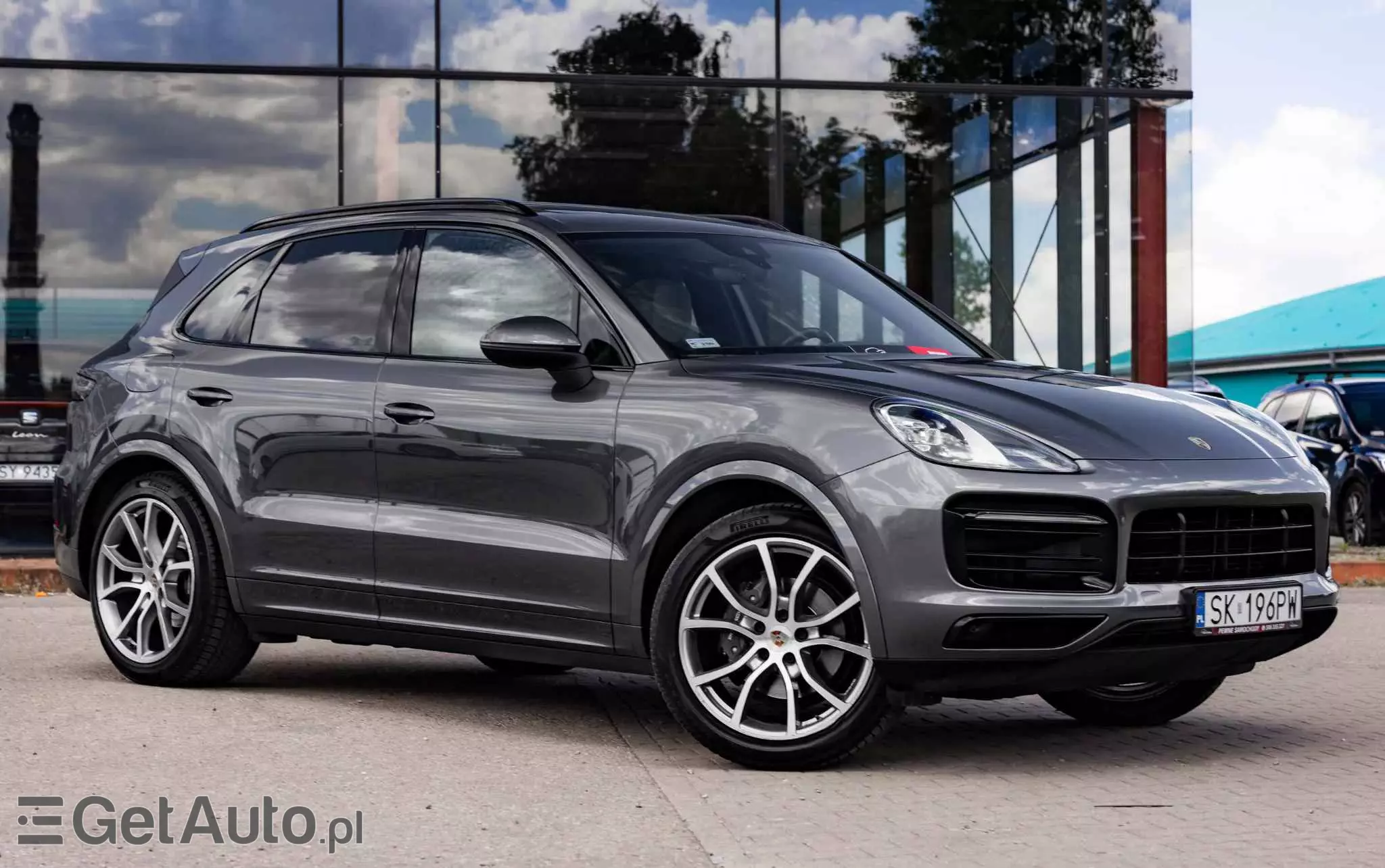 PORSCHE Cayenne Platinum Edition