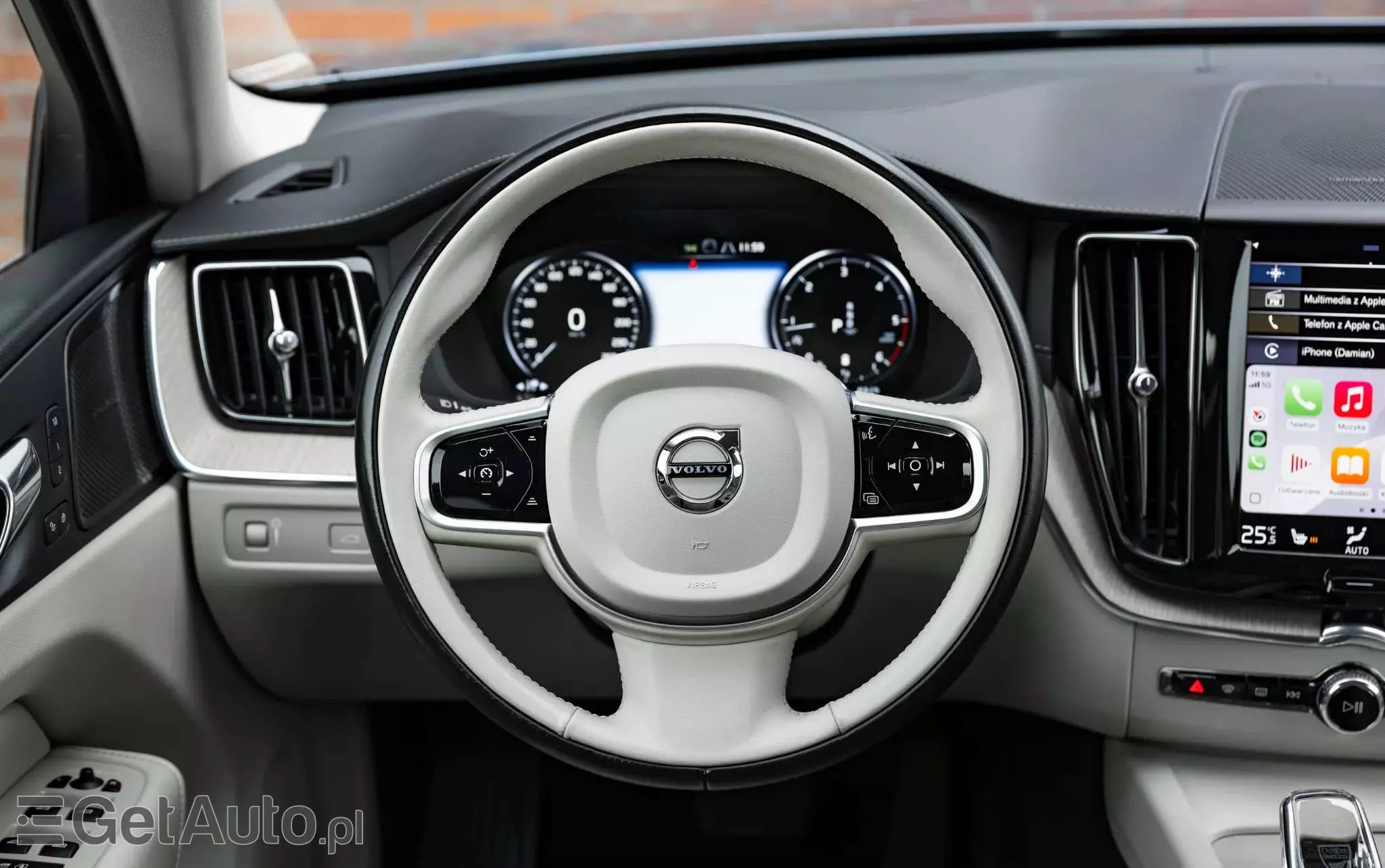 VOLVO XC 60 