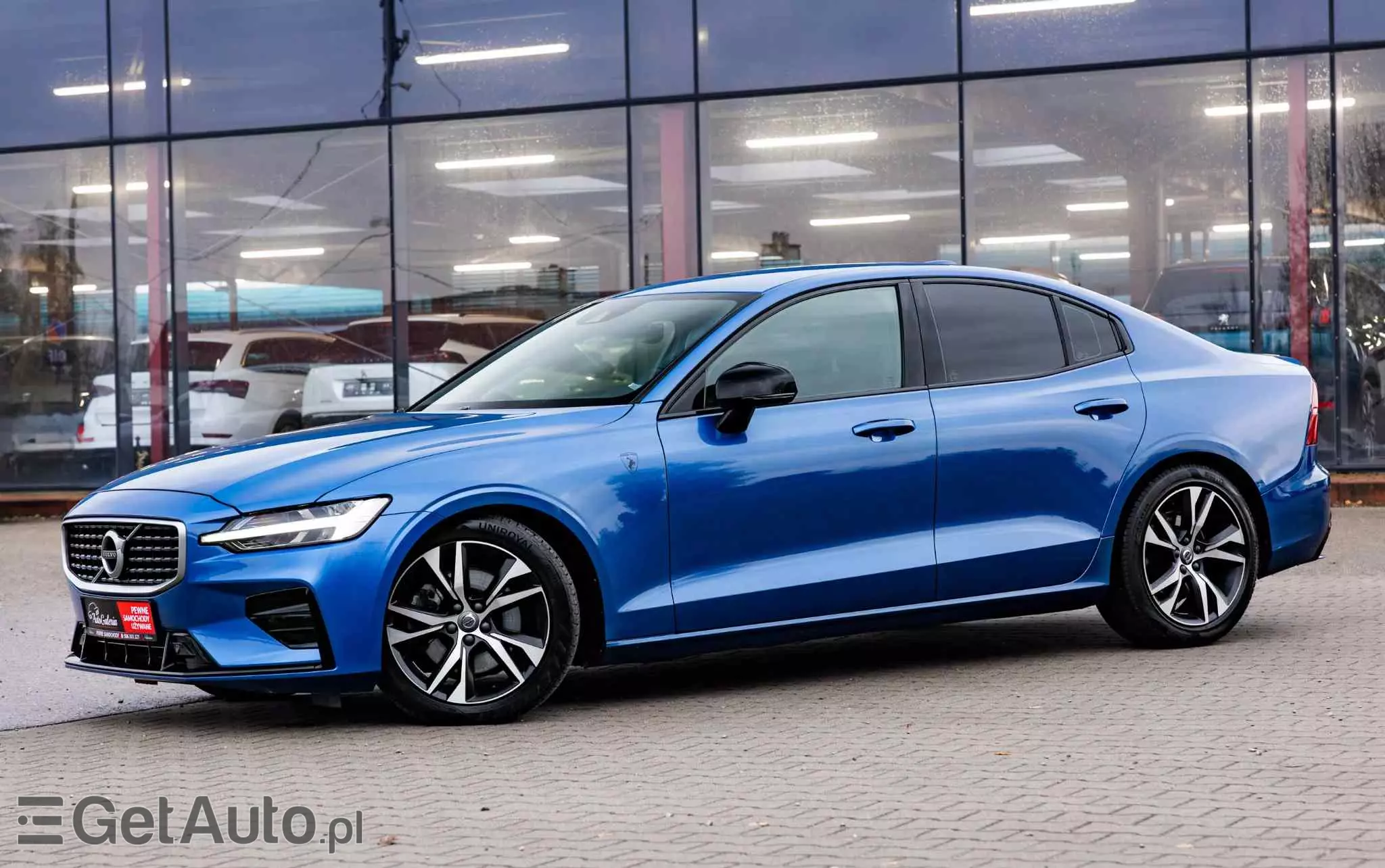 VOLVO S60 T4 R-Design First Edition