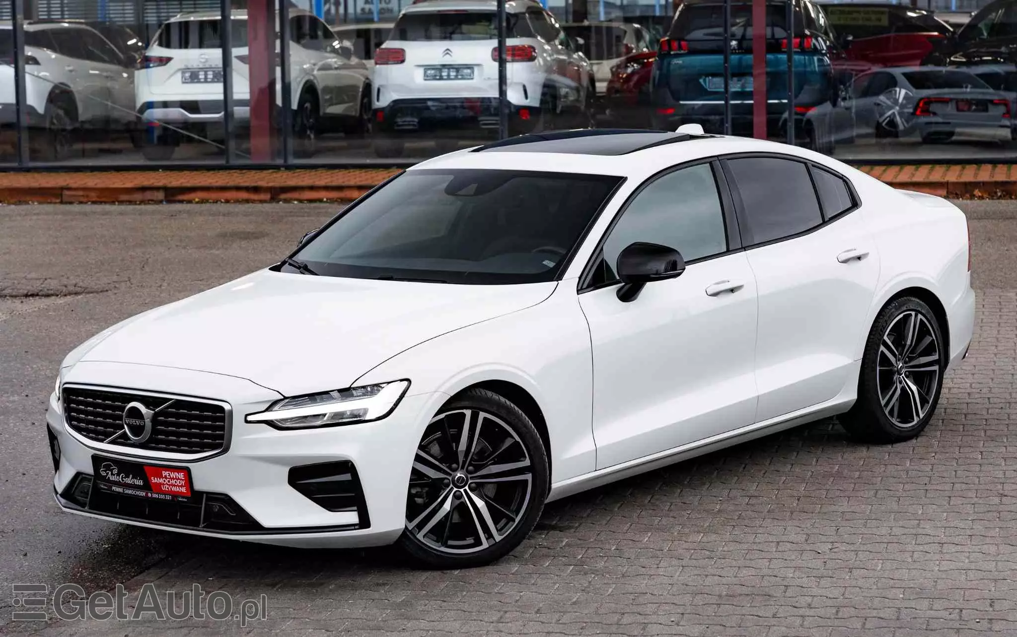 VOLVO S60 T4 R-Design First Edition