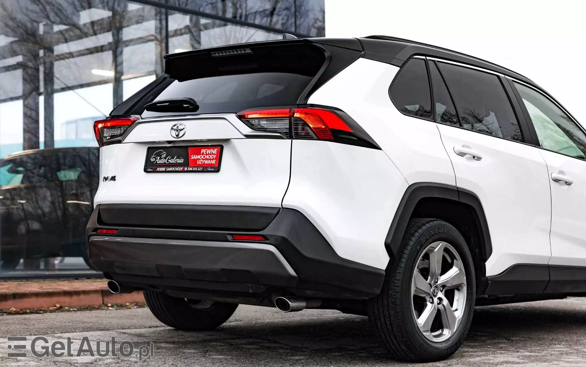 TOYOTA RAV4 