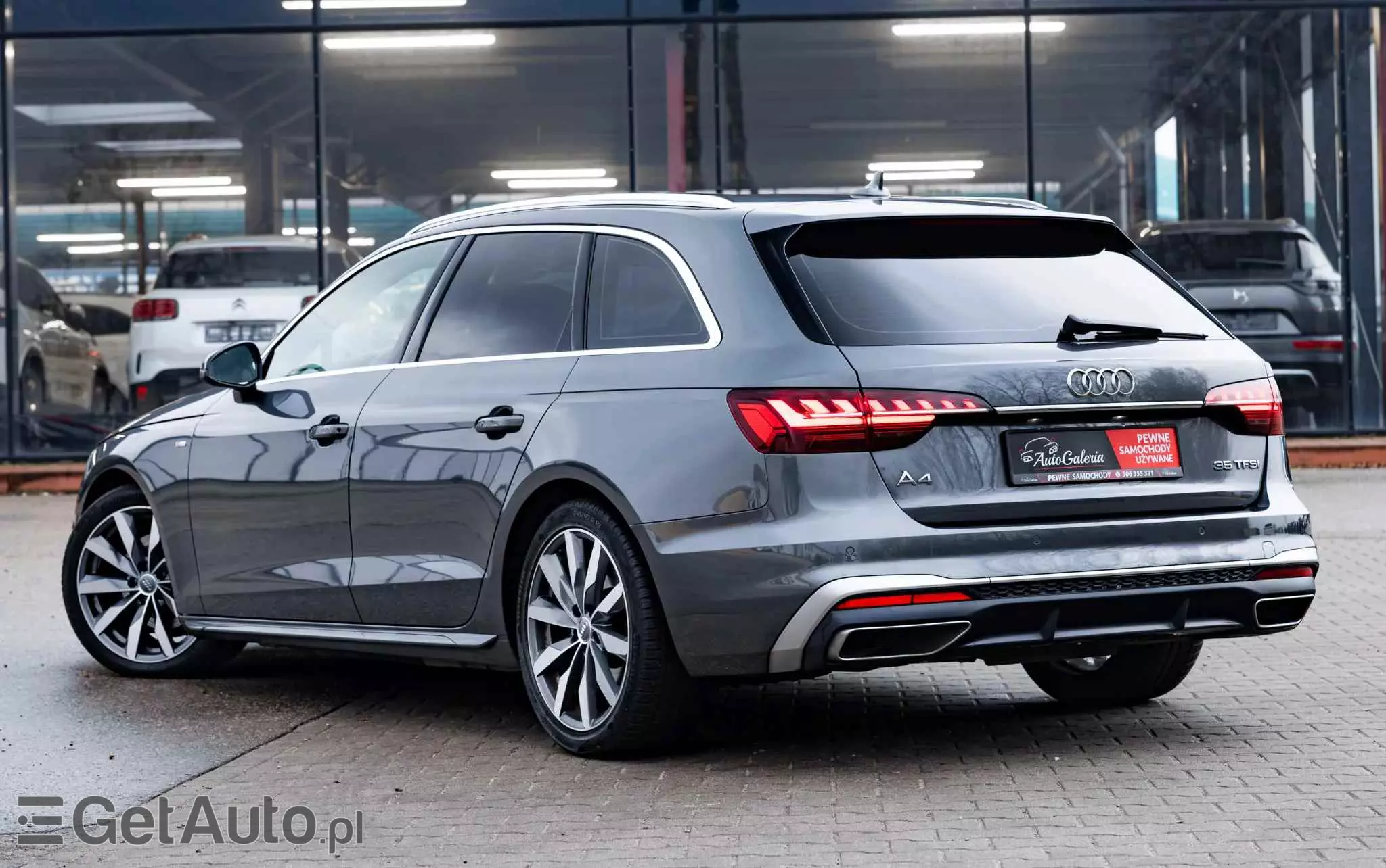 AUDI A4 Avant 35 TFSI S tronic S line