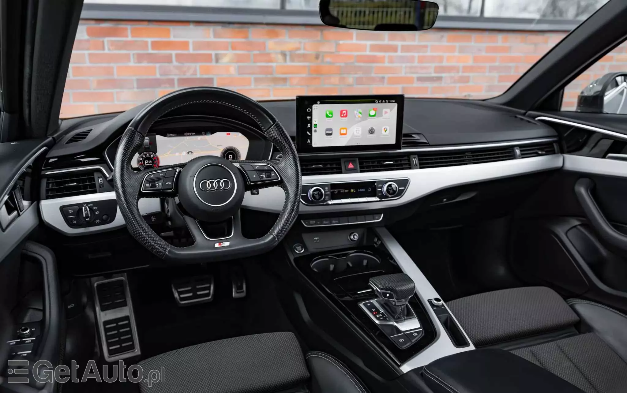 AUDI A4 Avant 35 TFSI S tronic S line