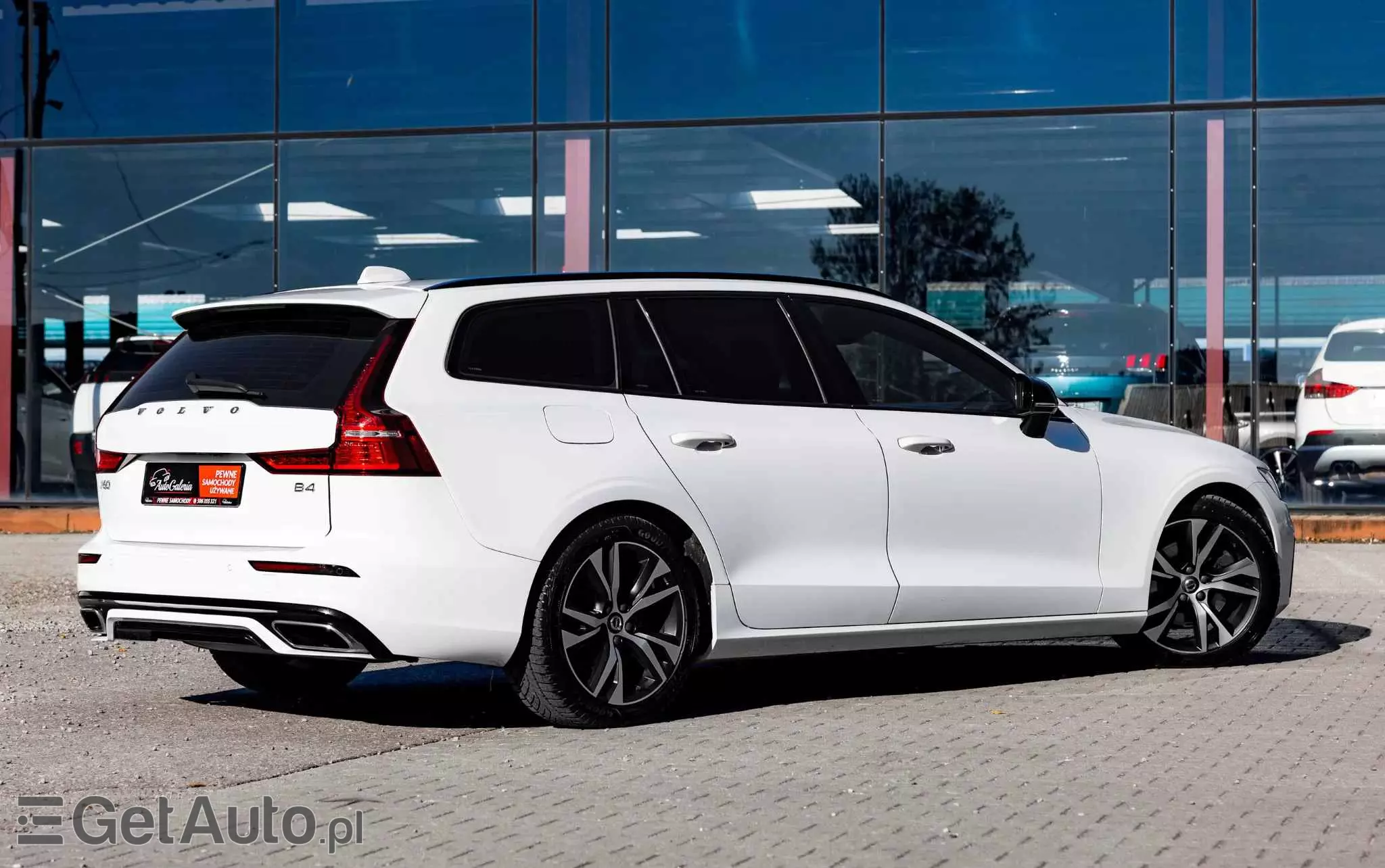 VOLVO V60 B4 D Geartronic RDesign