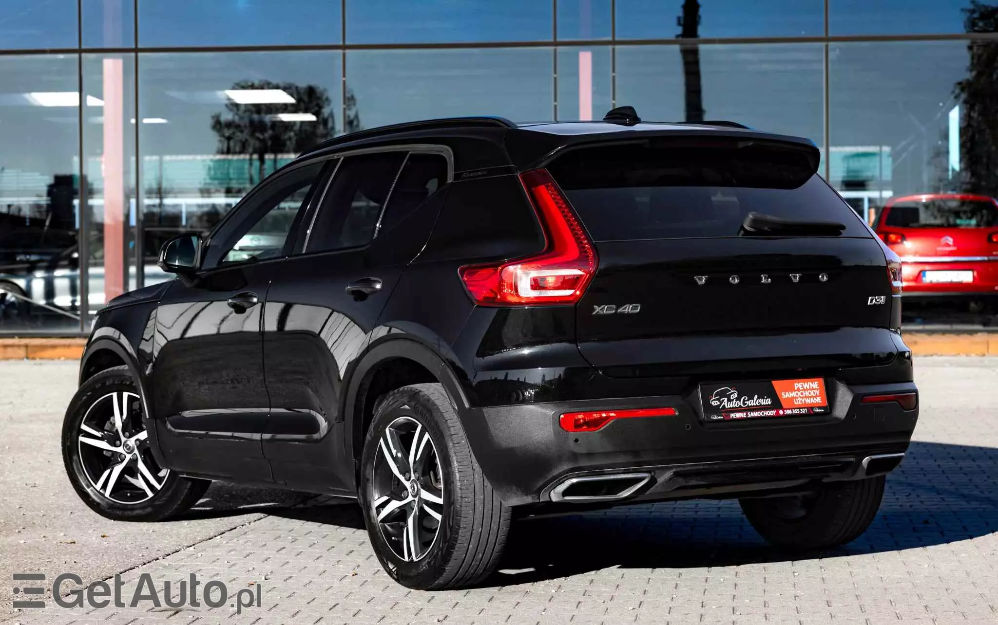 VOLVO XC 40 D3 R-Design