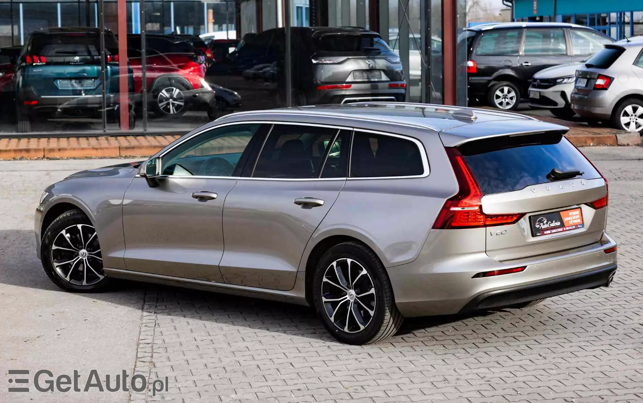 VOLVO V60 D3 Momentum Pro