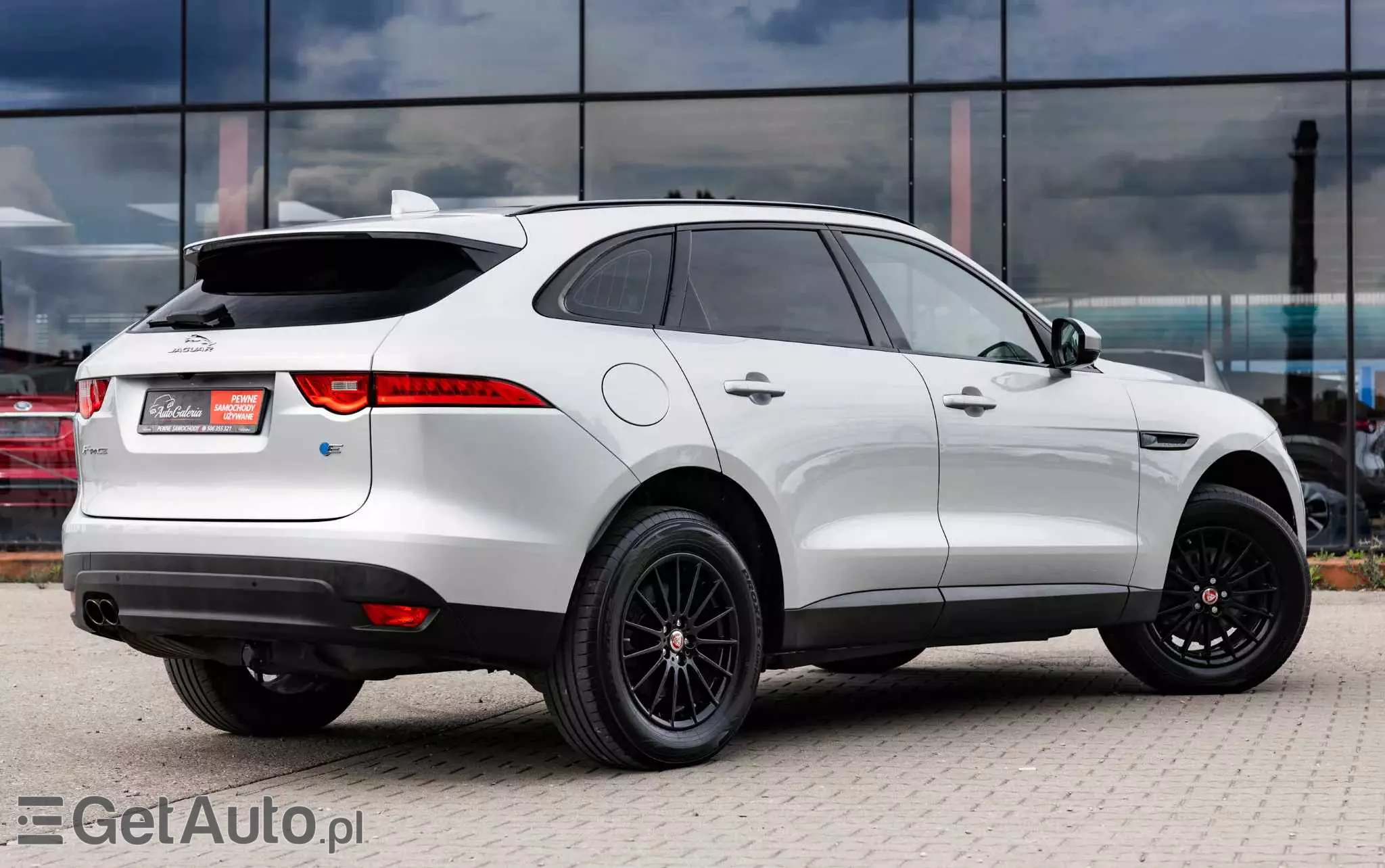 JAGUAR F-Pace E-Performance Prestige