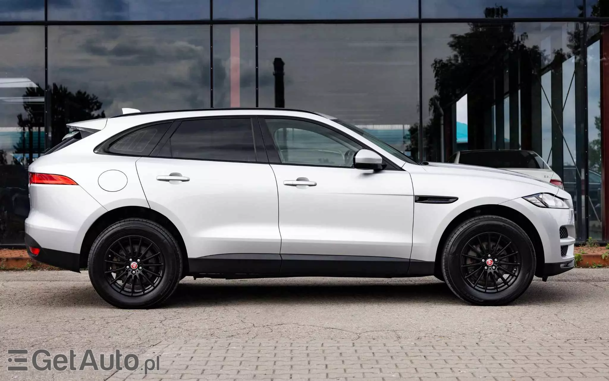 JAGUAR F-Pace E-Performance Prestige