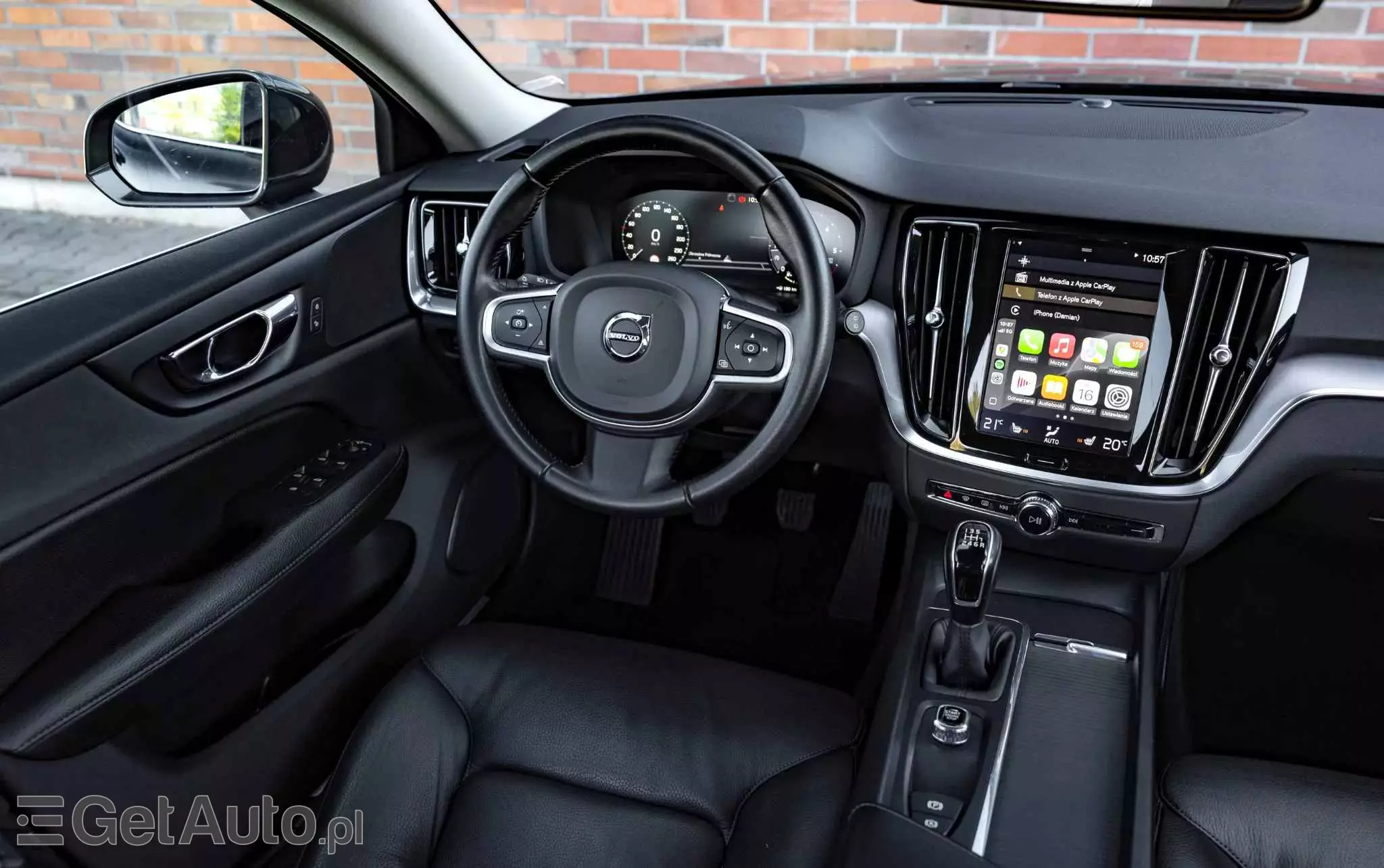 VOLVO V60 D3 Momentum Pro