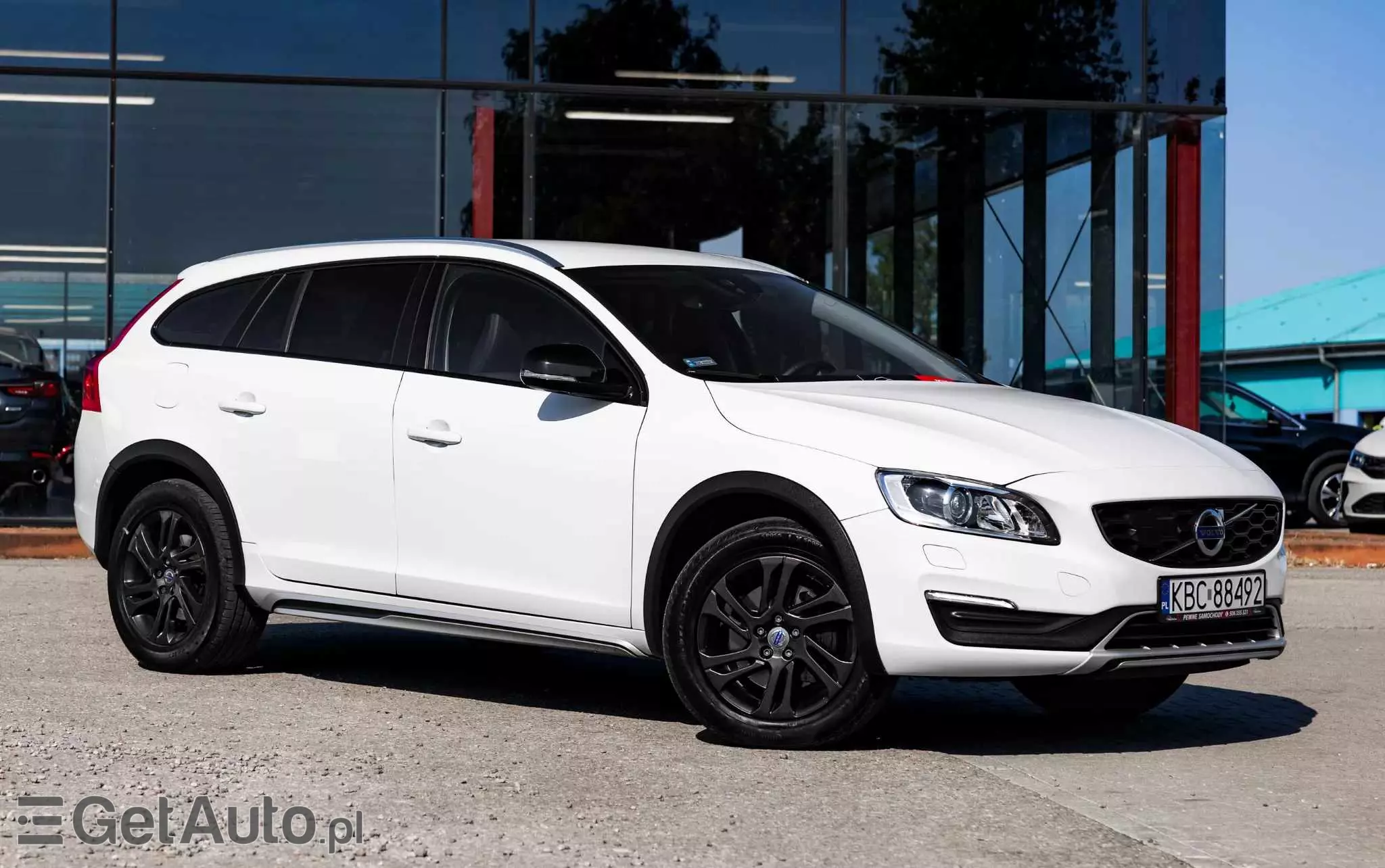 VOLVO V60 Cross Country D4 Drive-E Momentum