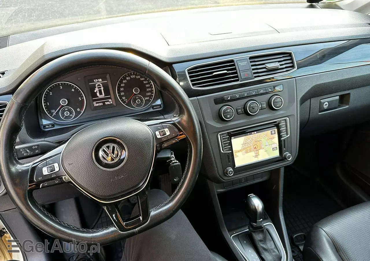 VOLKSWAGEN Caddy 