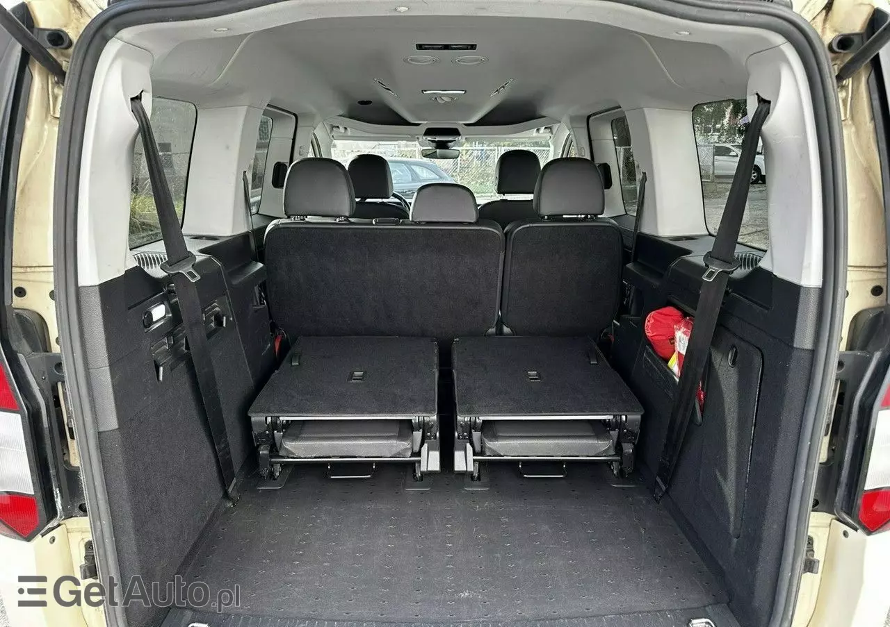 VOLKSWAGEN Caddy 