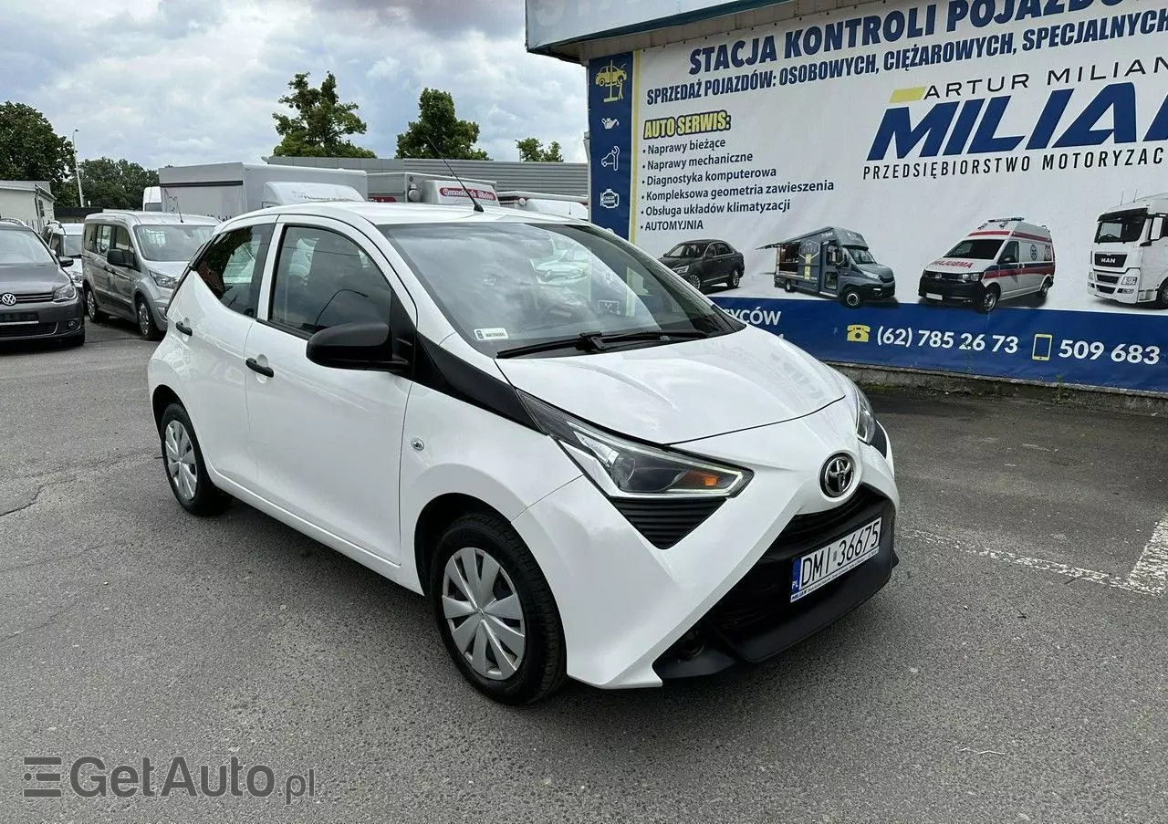 TOYOTA Aygo 