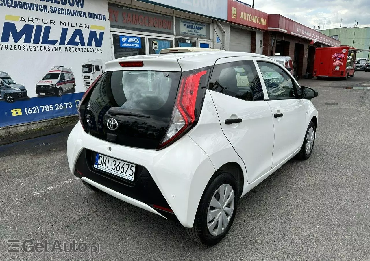 TOYOTA Aygo 