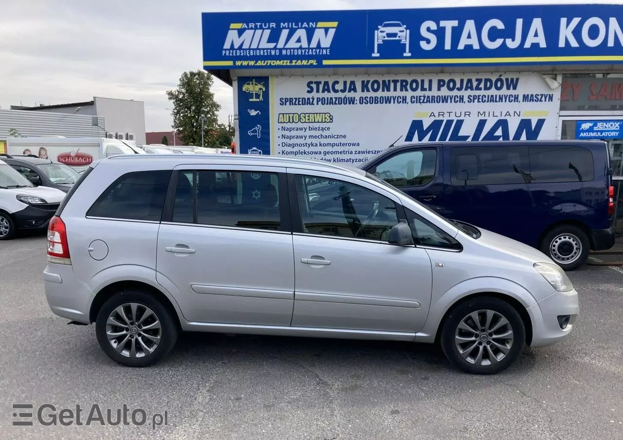 OPEL Zafira 