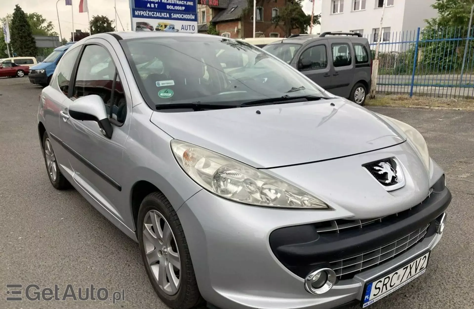 PEUGEOT 207 