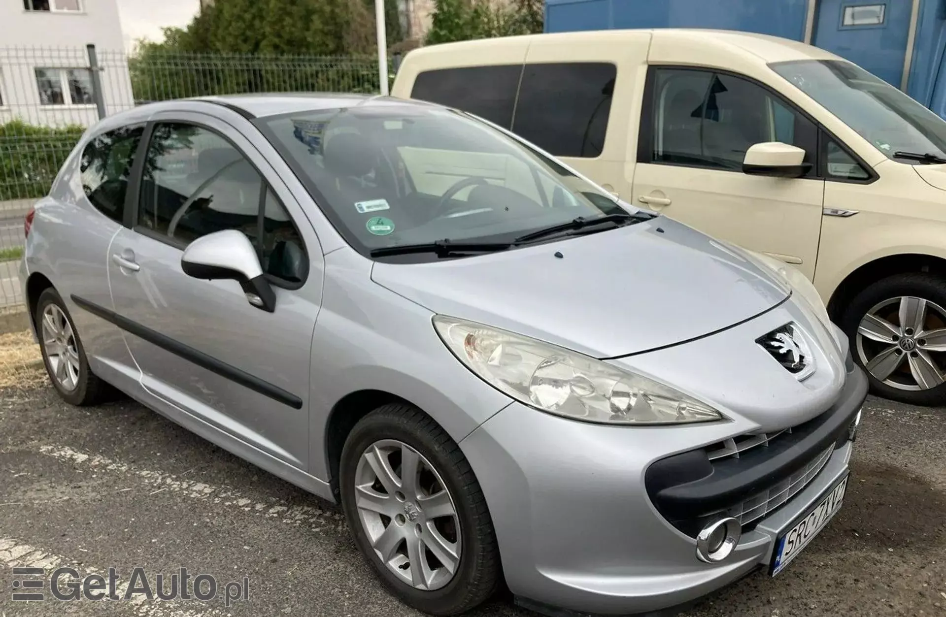 PEUGEOT 207 