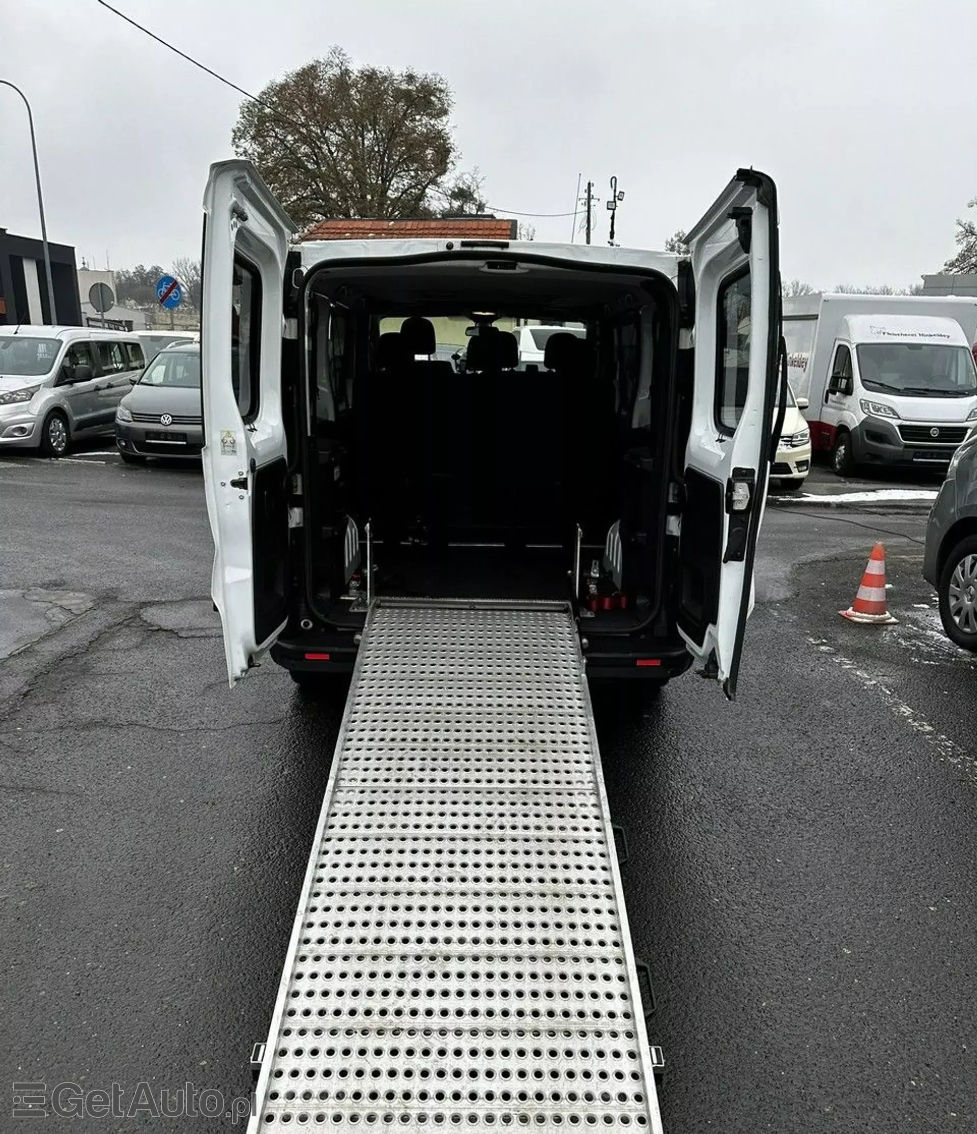 OPEL Vivaro 