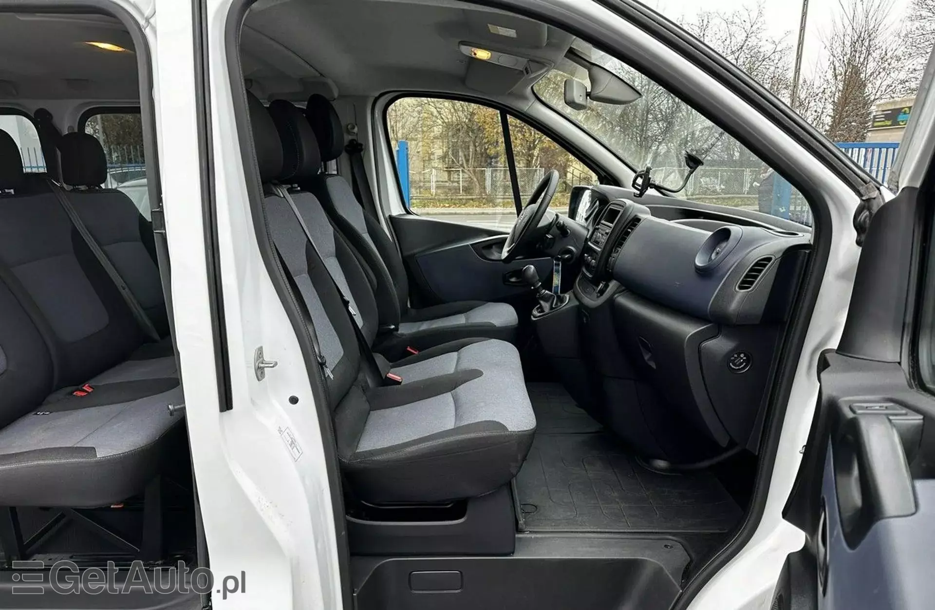 OPEL Vivaro 