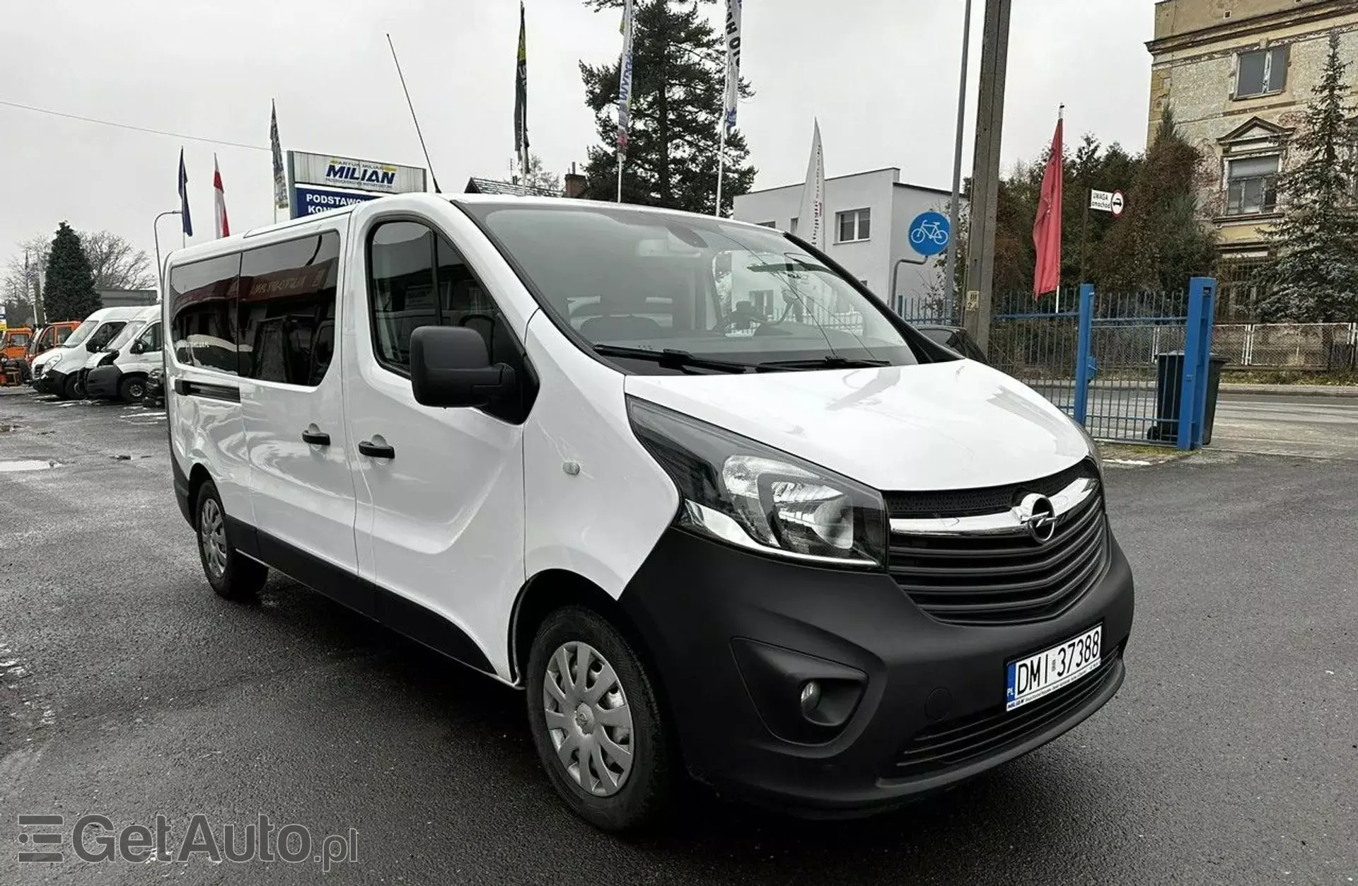 OPEL Vivaro 