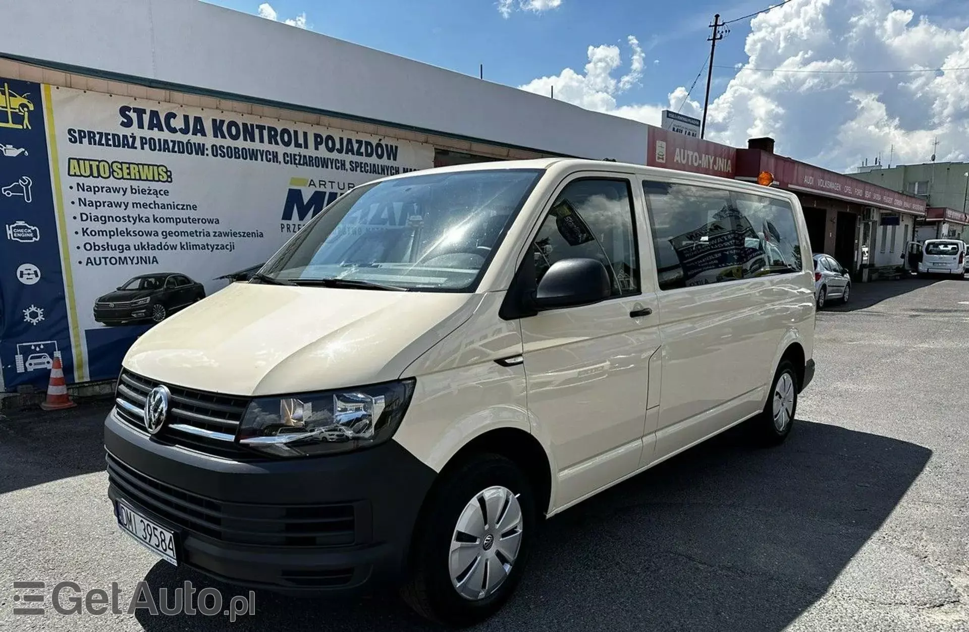 VOLKSWAGEN Caravelle 