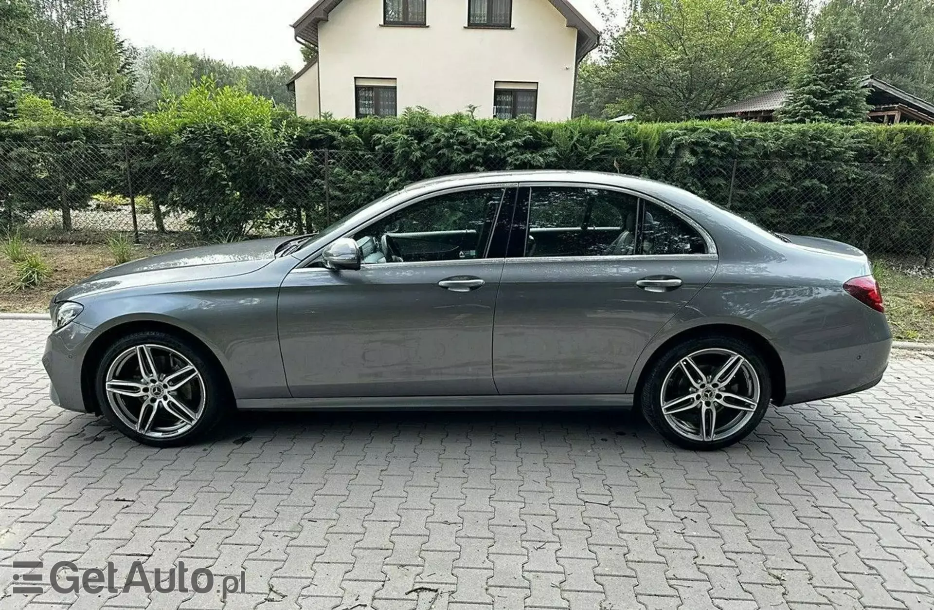 MERCEDES-BENZ Klasa E 