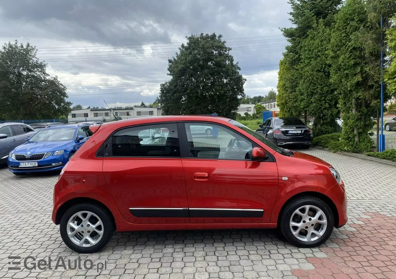 RENAULT Twingo 