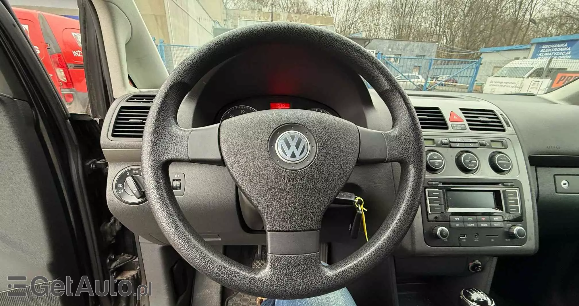 VOLKSWAGEN Touran 1.9 TDI DPF BlueMot Trendline