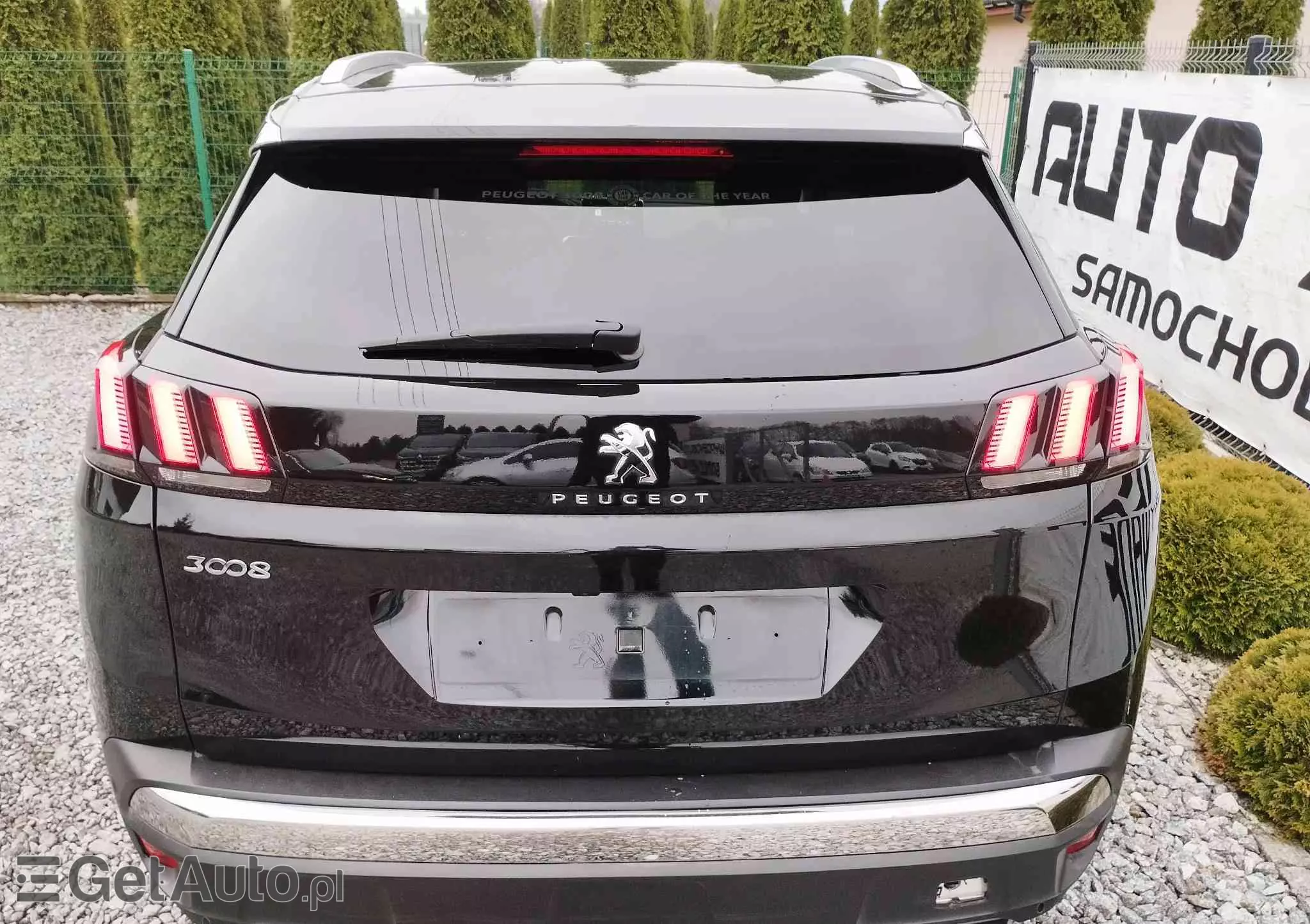 PEUGEOT 3008 