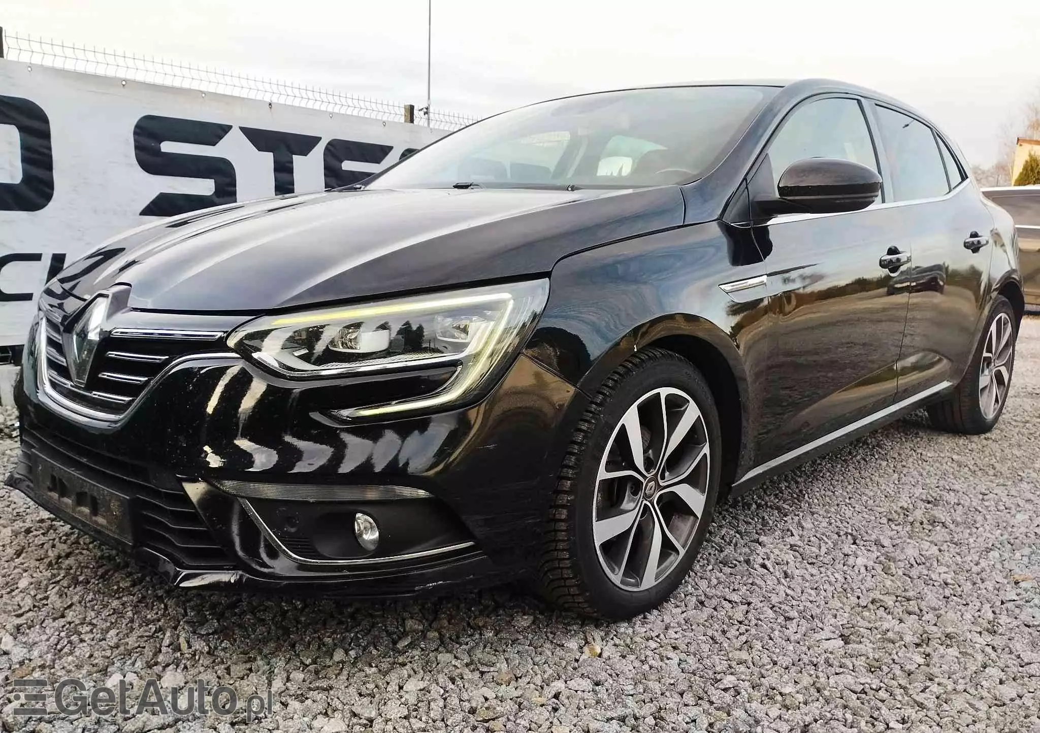 RENAULT Megane 