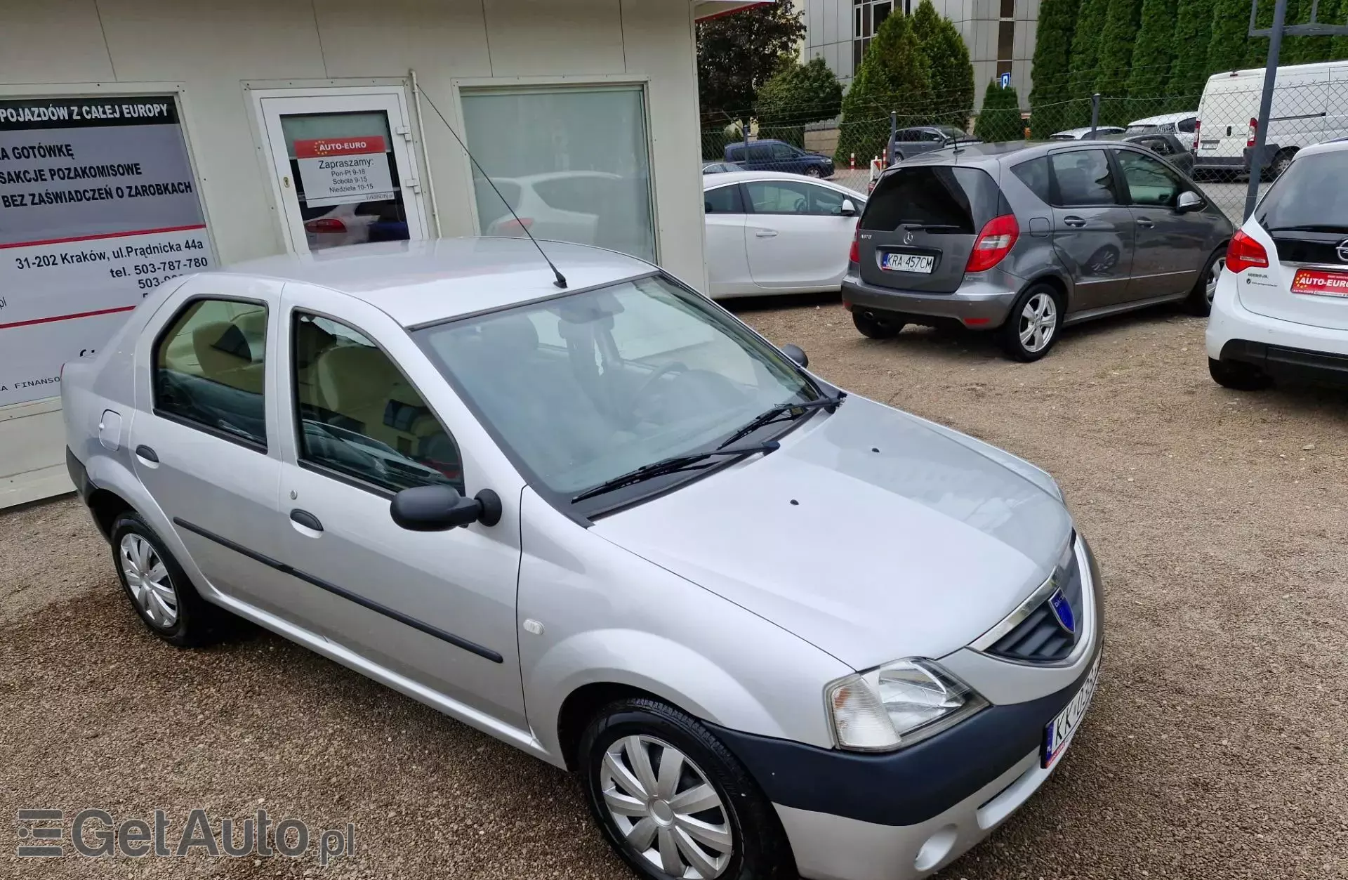 DACIA Logan 1.6 (85 KM)