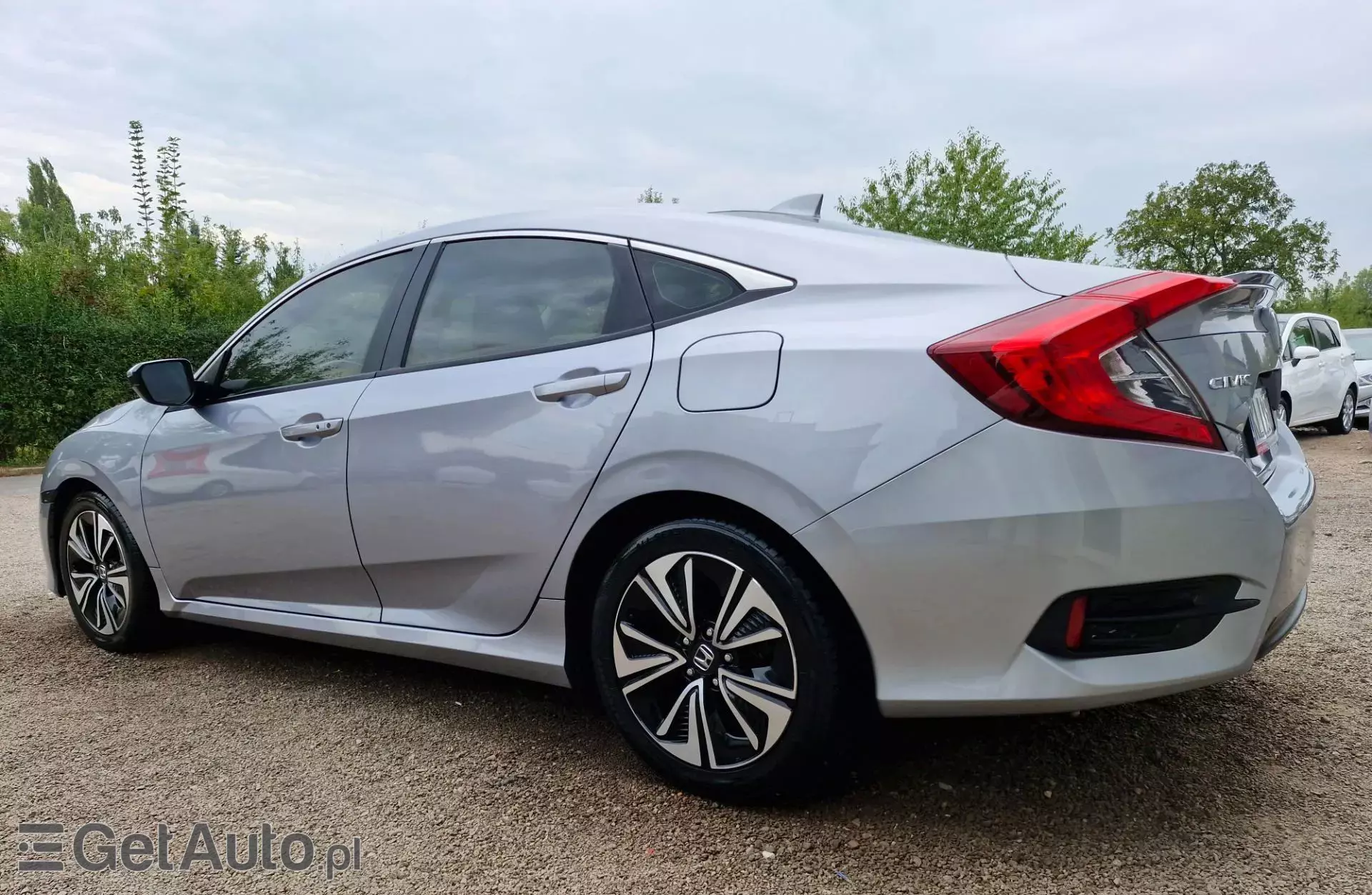 HONDA Civic 1.5 VTEC (182 KM) CVT Turbo