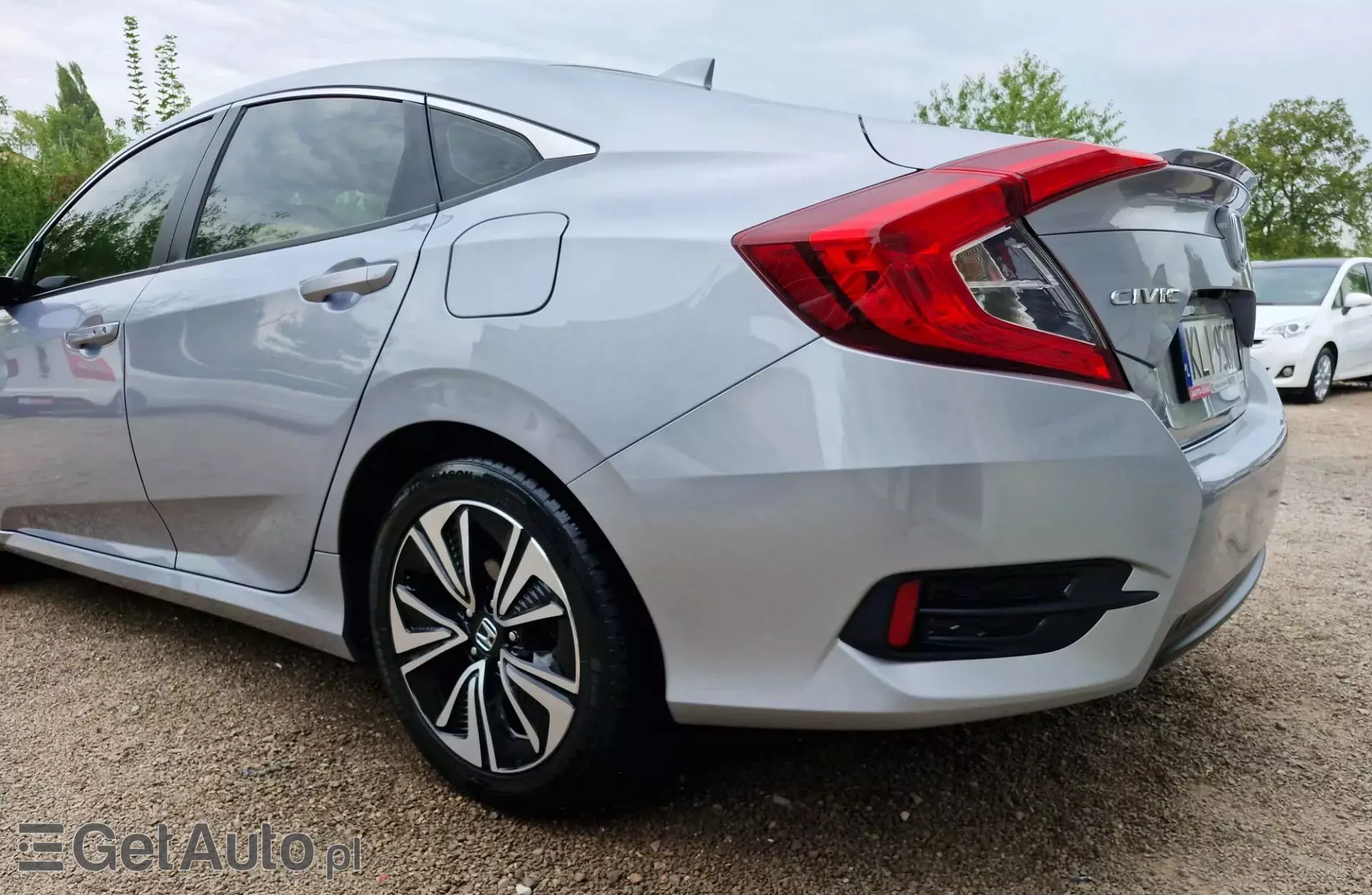 HONDA Civic 1.5 VTEC (182 KM) CVT Turbo