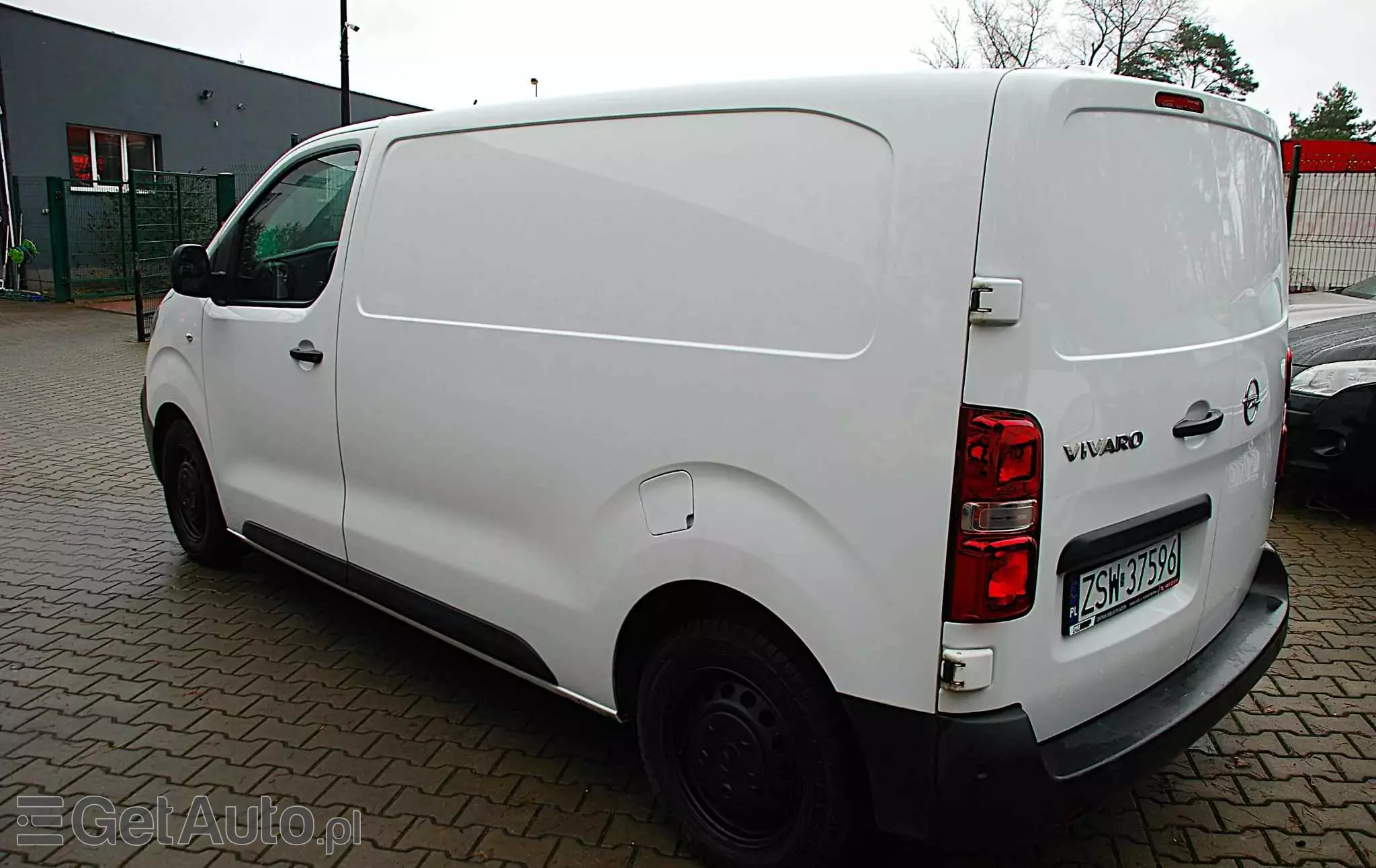 OPEL VIVARO 