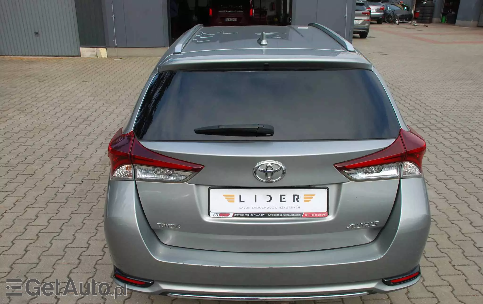 TOYOTA Auris 1.6 D-4D Touring Sports Edition S+