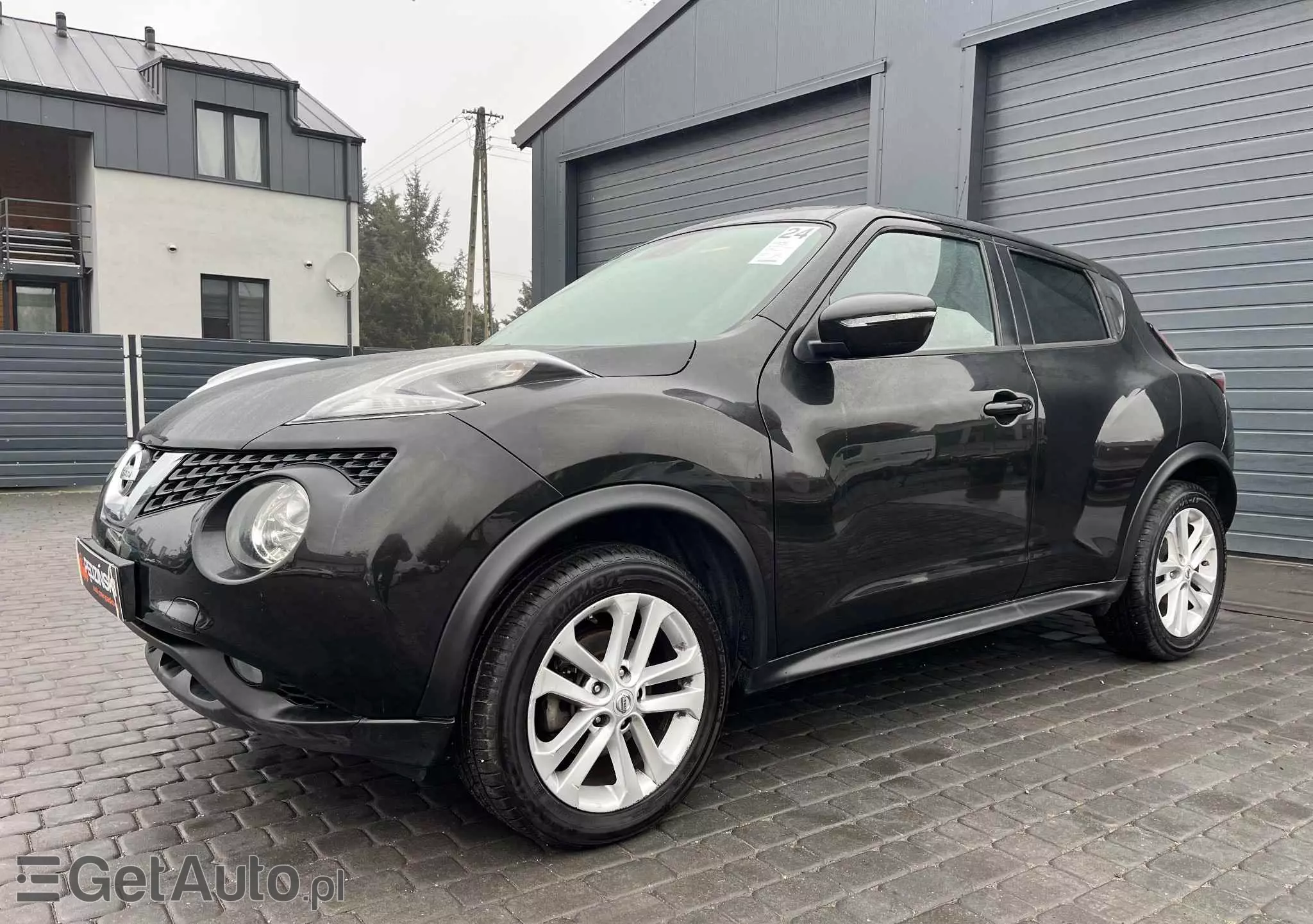 NISSAN Juke 