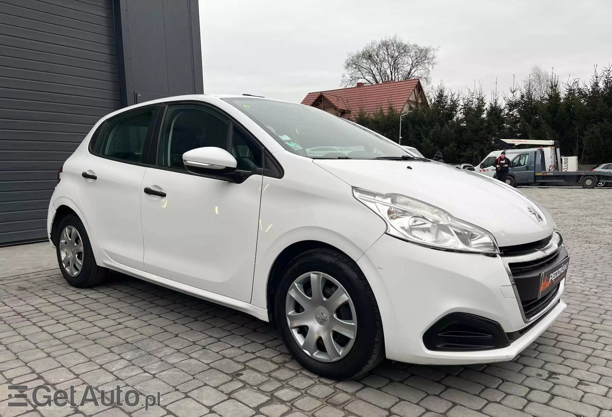 PEUGEOT 208 1.6 BlueHDi Active