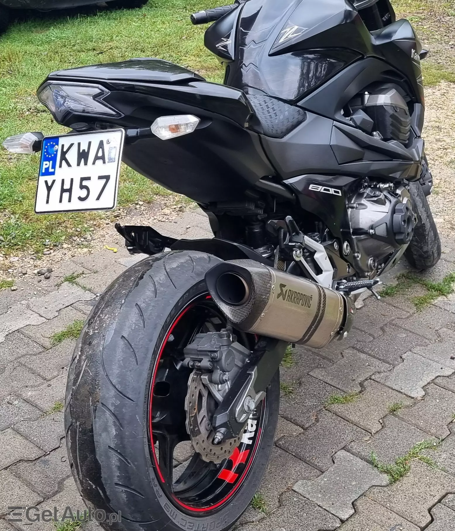 KAWASAKI Z800 