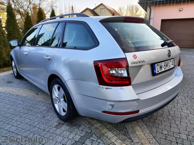 SKODA Octavia Ambition