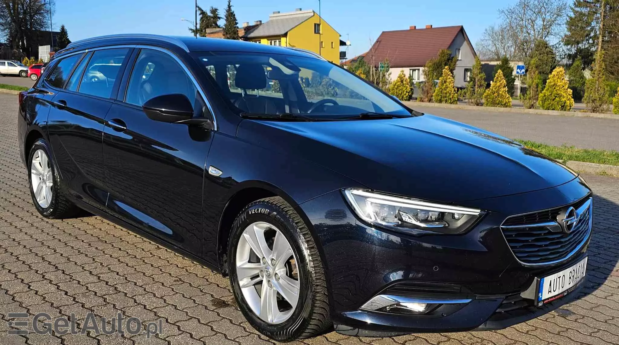 OPEL Insignia Sports Tourer 1.6 ECOTEC Diesel Business Edition