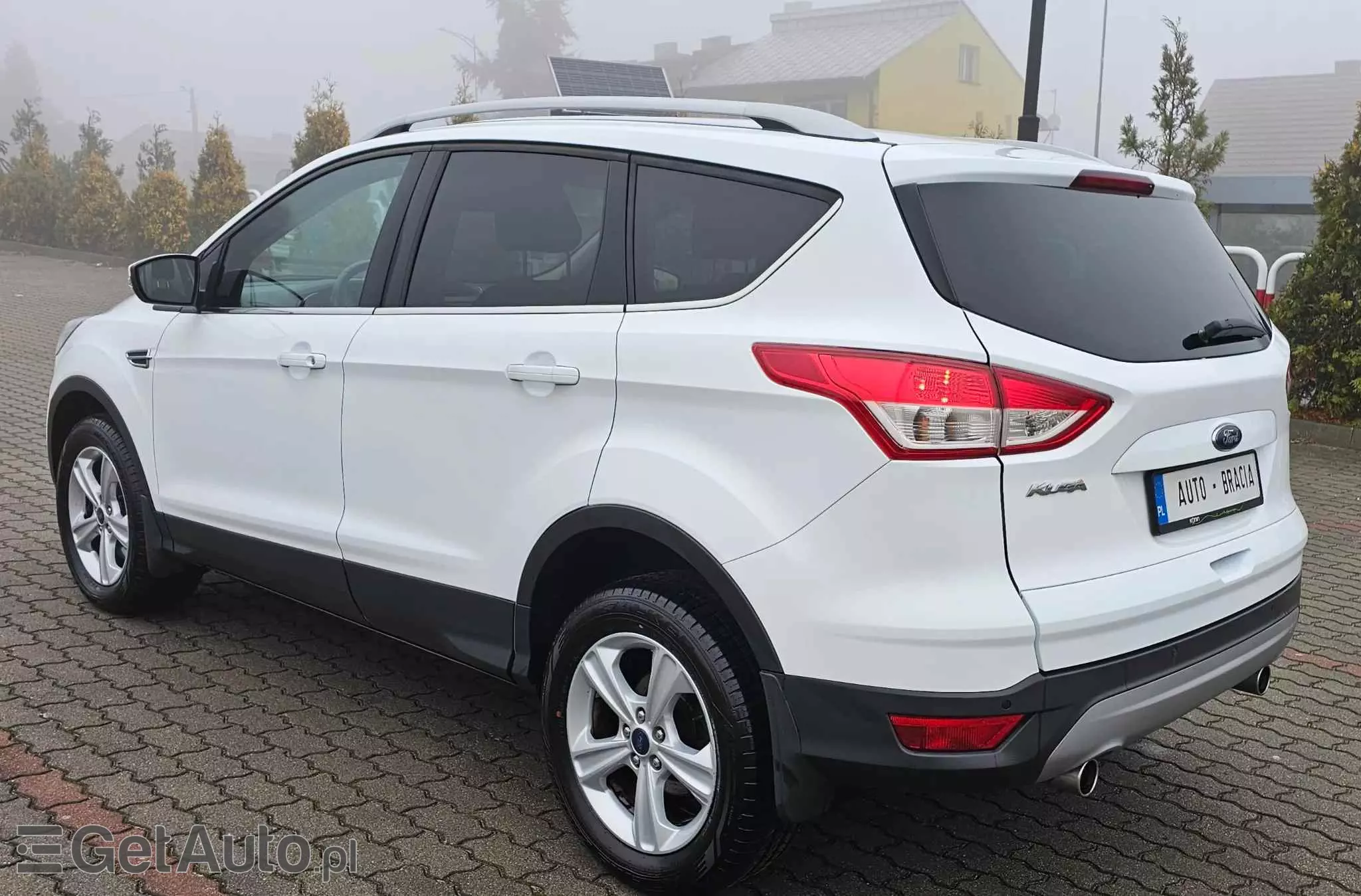 FORD Kuga 2.0 TDCi 2x4 SYNC